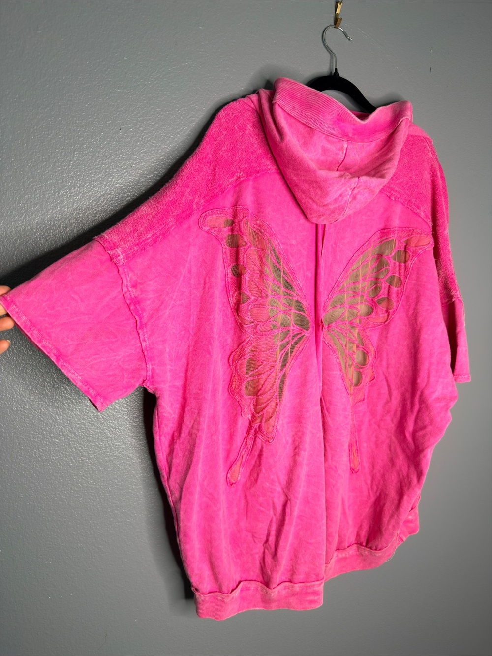J. Her Pink Mineral Wash Hoodie Short Sleeve Top with Butterfly Back Small